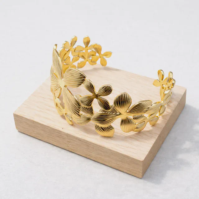 製品展示 B 行1 列1